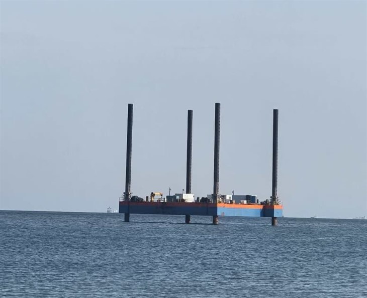 Barkun tal-Krejn tat-Trasferiment tal-Materjal